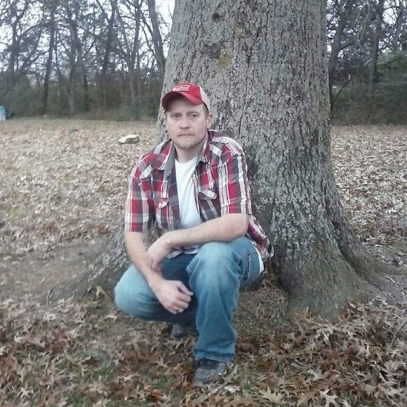 Meet your Posher, Joshua - Picture 1 of 1